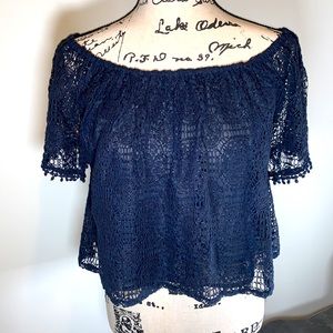 Hollister Ladies Lacy Crop Top Dark Blue